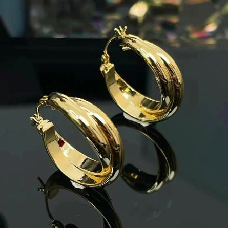 Scoup Gold-Toned Chunky Hoop Earrings