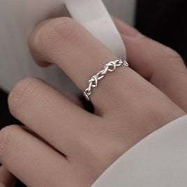 Scoup Silver Colored Openwork Chain Ring