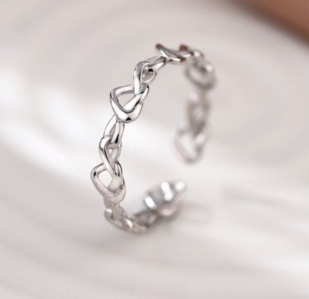 Scoup Silver Colored Openwork Chain Ring