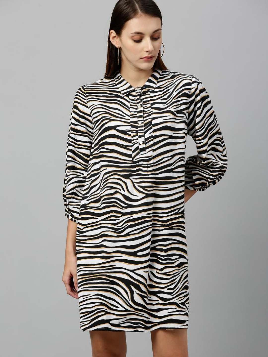 Animal printed shirt dress with three quarter sleeves