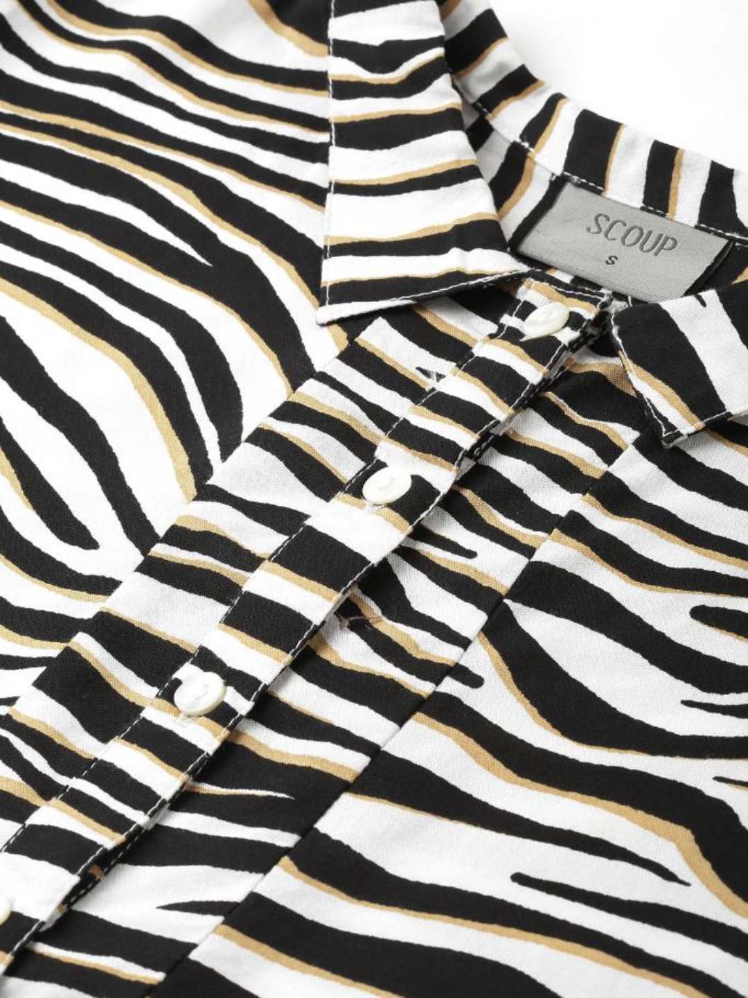 Animal printed shirt dress with three quarter sleeves