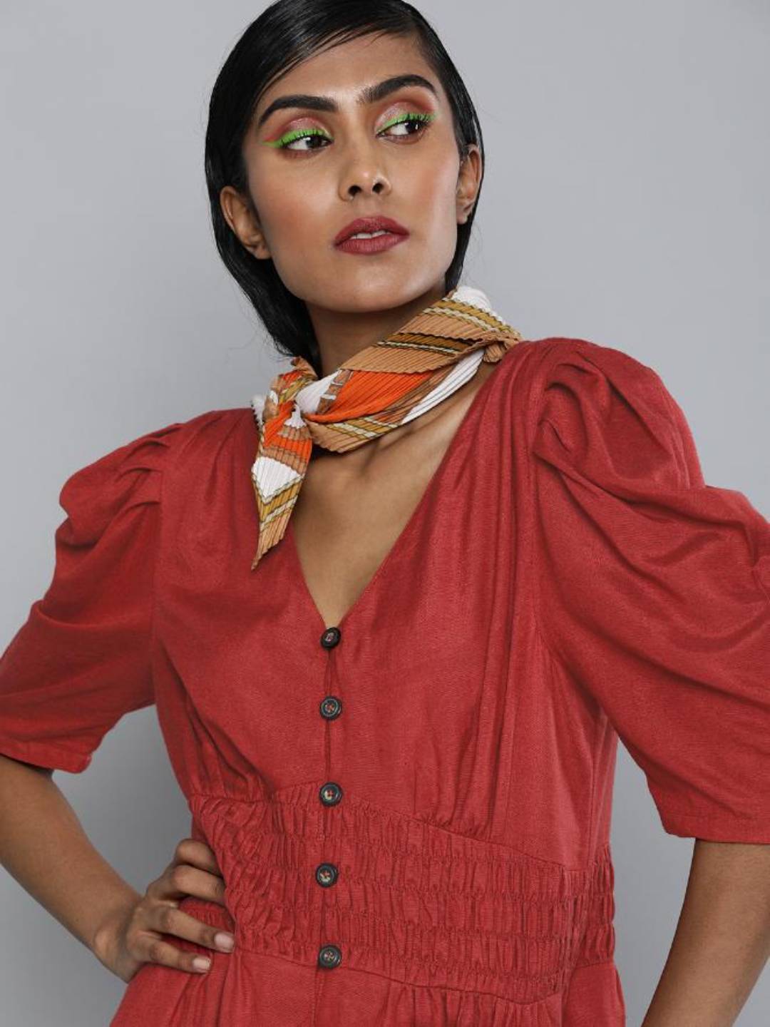 Scoup Puff Sleeves Front buttoned dress