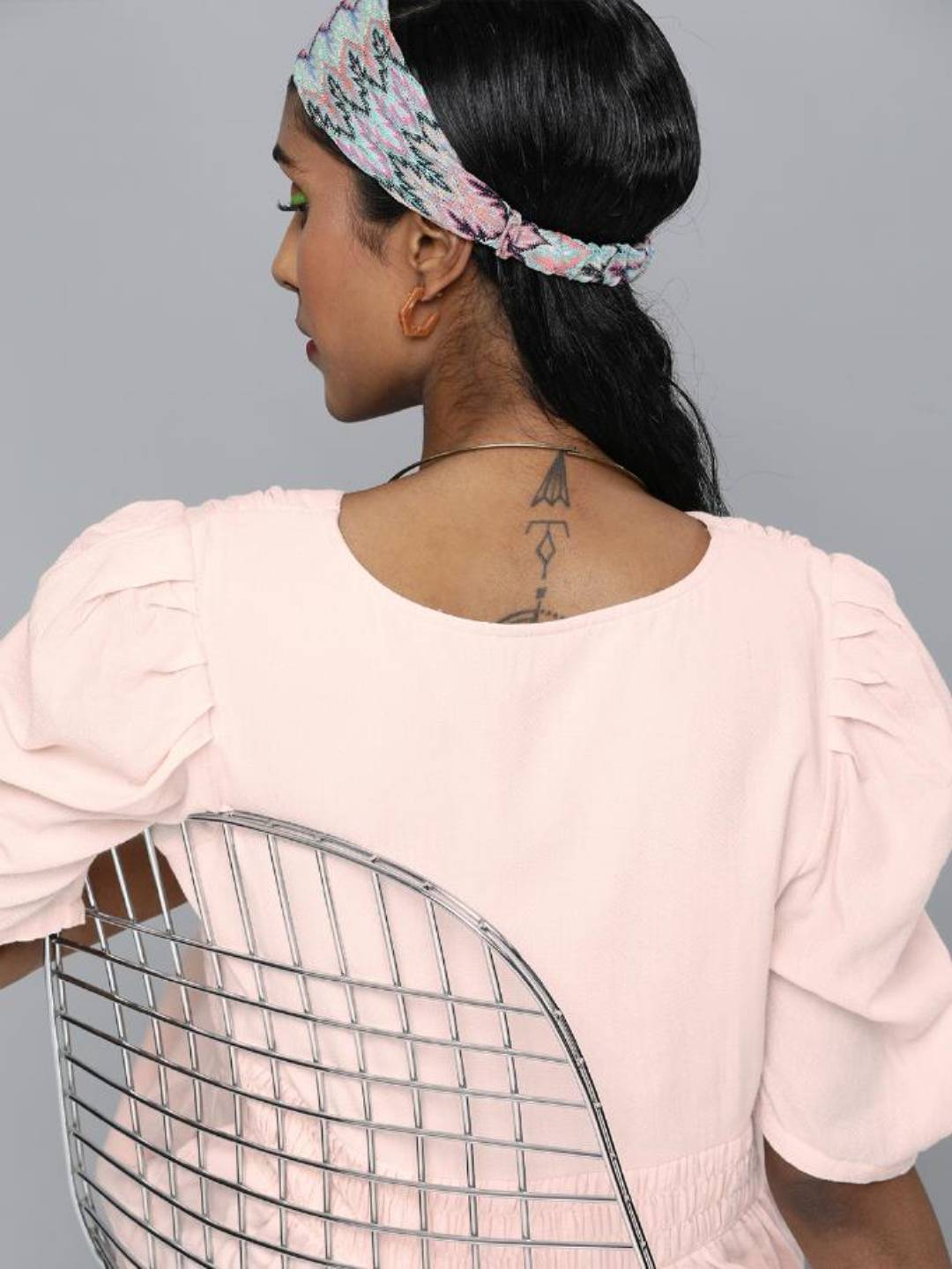 scoup Light weight denim dobby shift dress, has a round neck, three-quarter puff sleeves, and slightly flared hem.