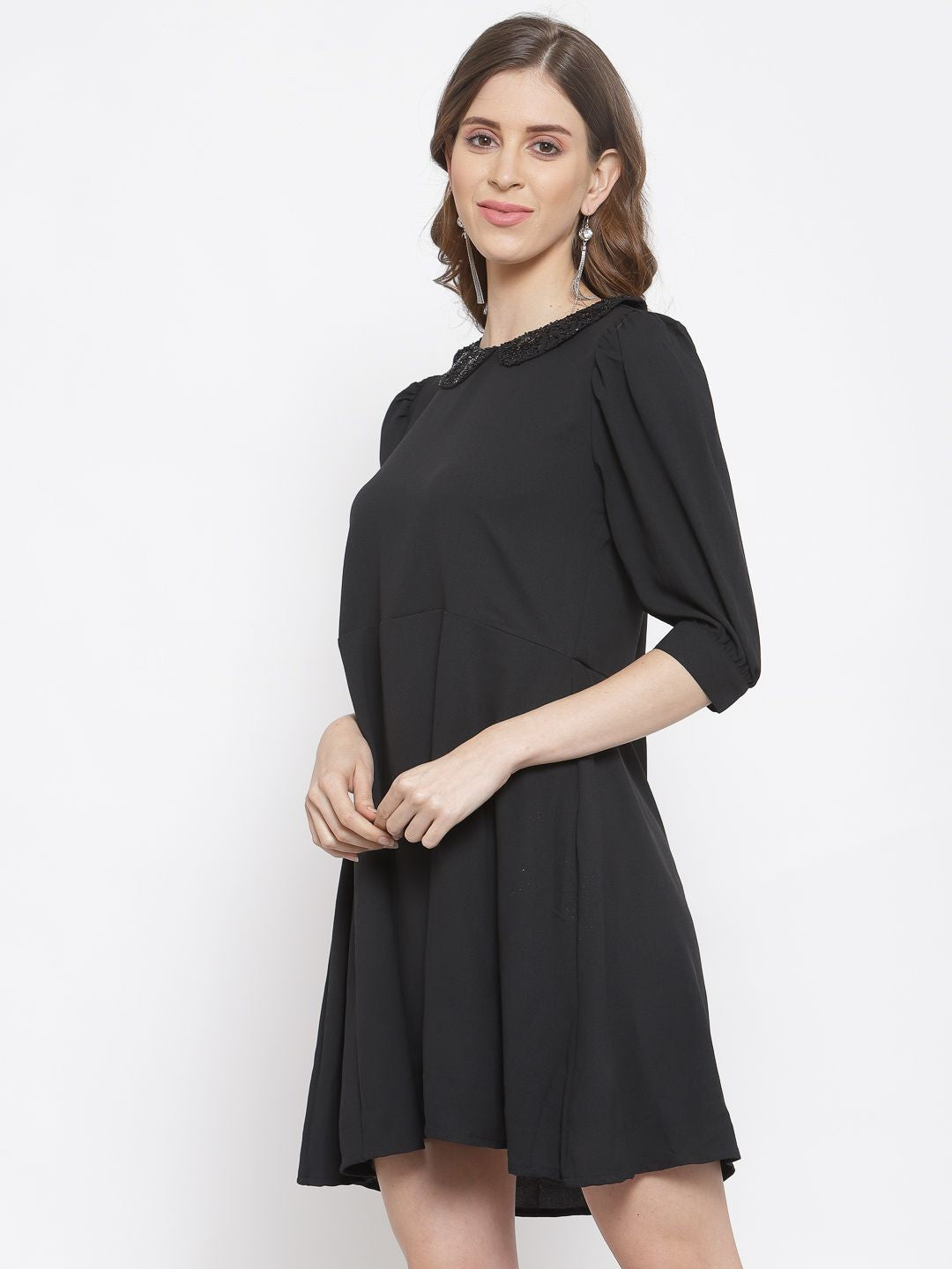 Embellished collar short Dress