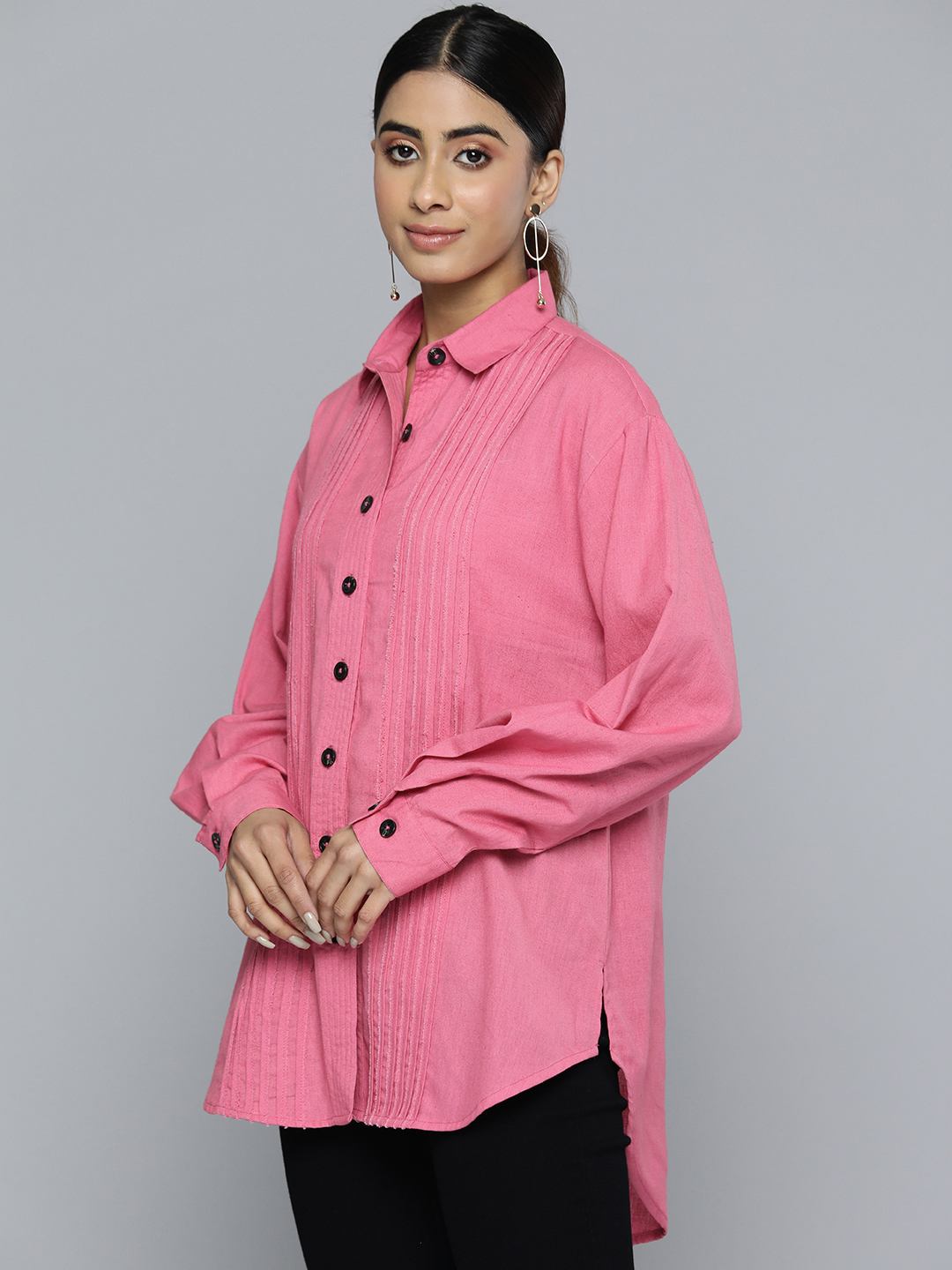 Scoup pink-linen-shirt-with-raw-edge-patched-pleat-detail