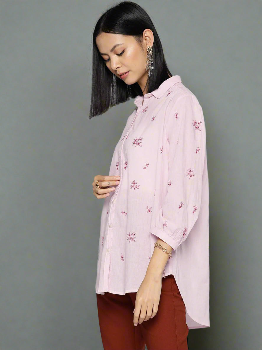 Embroidered mauve shirt