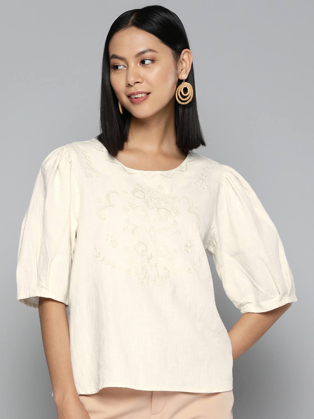 Embroidered offwhite cotton top
