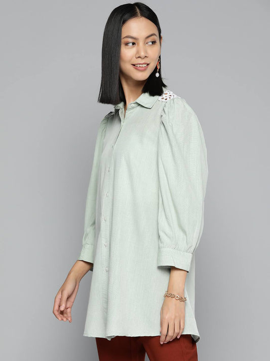 Lace detail light green tunic