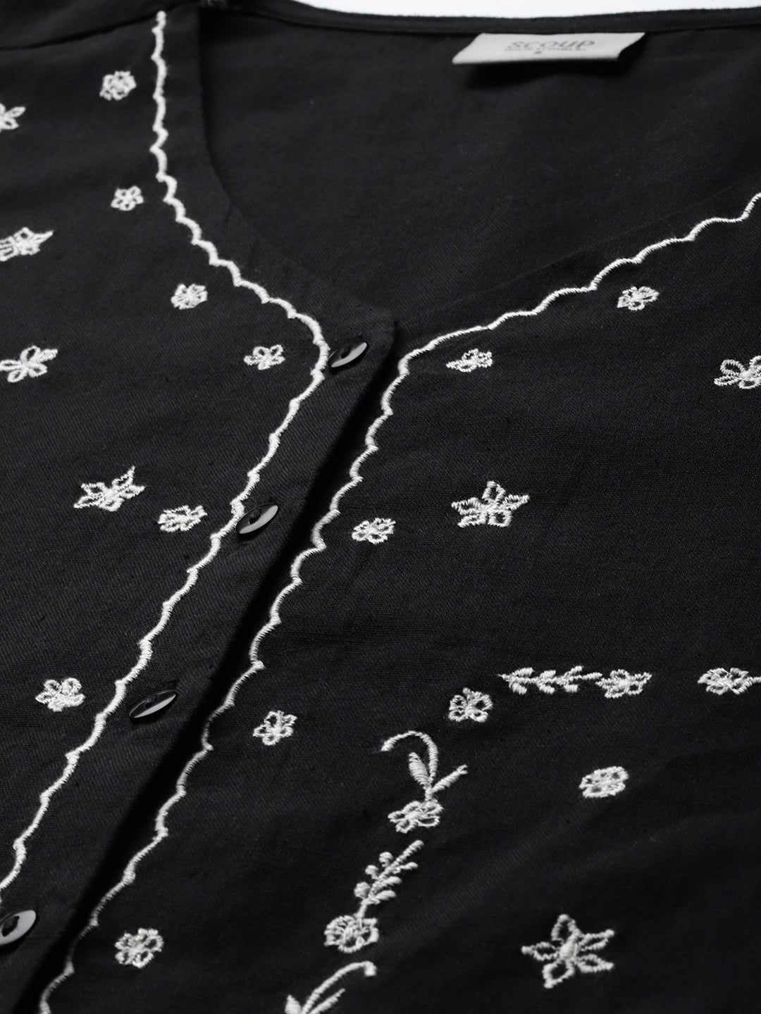 Black embroidered cord-set