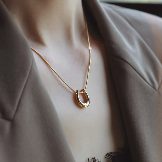 Gold-colored Horseshoe Pendant Necklace