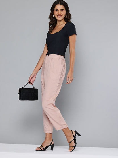 Straight fit pleated dusty pink trousers