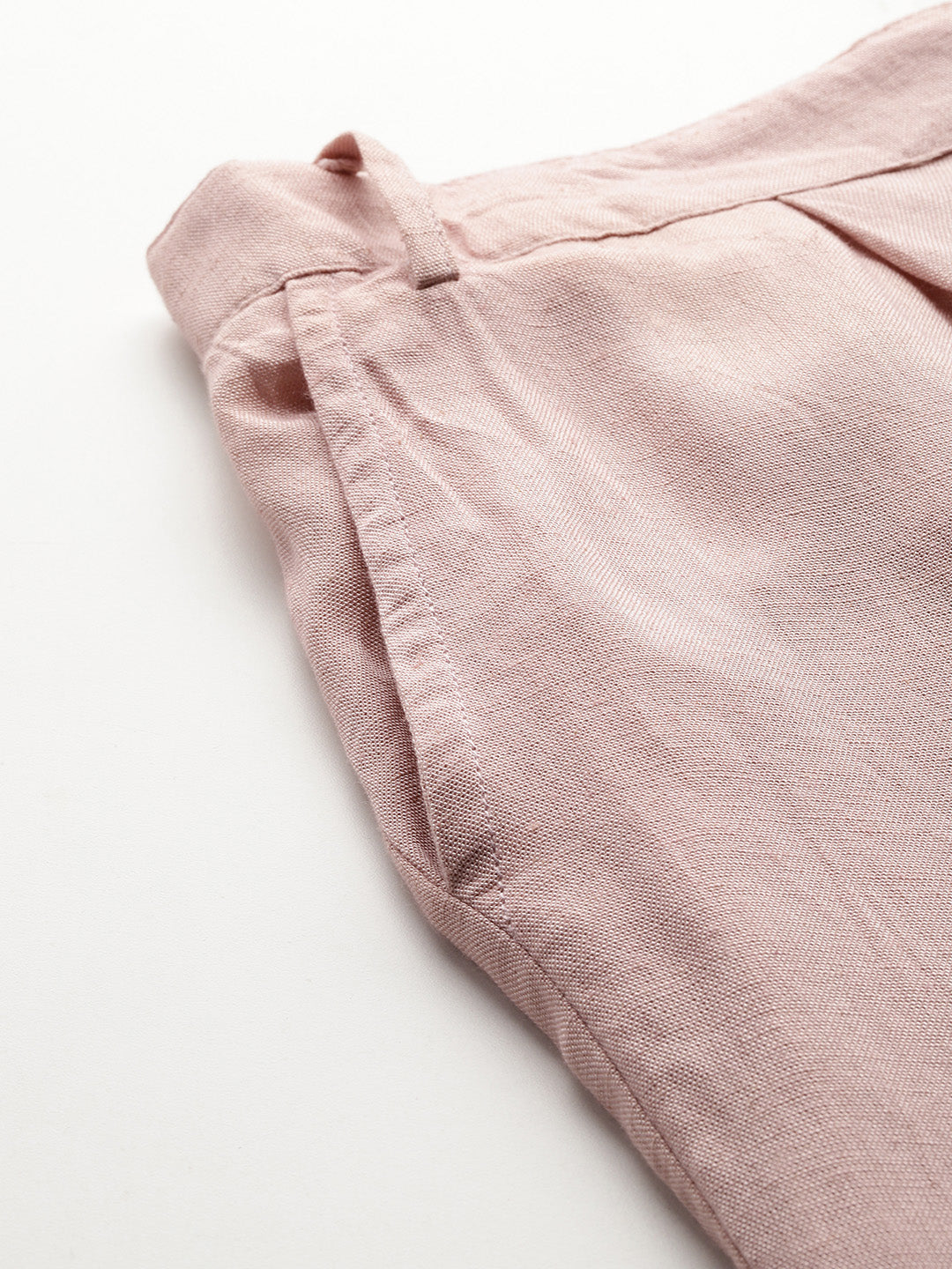 Straight fit pleated dusty pink trousers