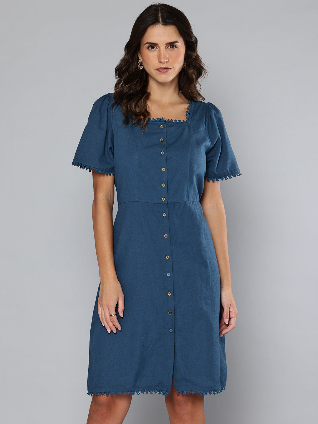 Lace detail Blue mid-length dress