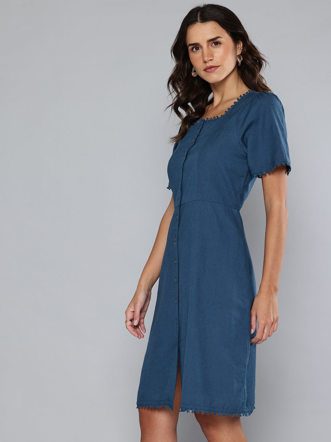 Lace detail Blue mid-length dress