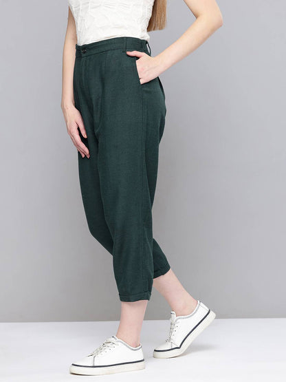 Women Relaxed Pleated Trousers