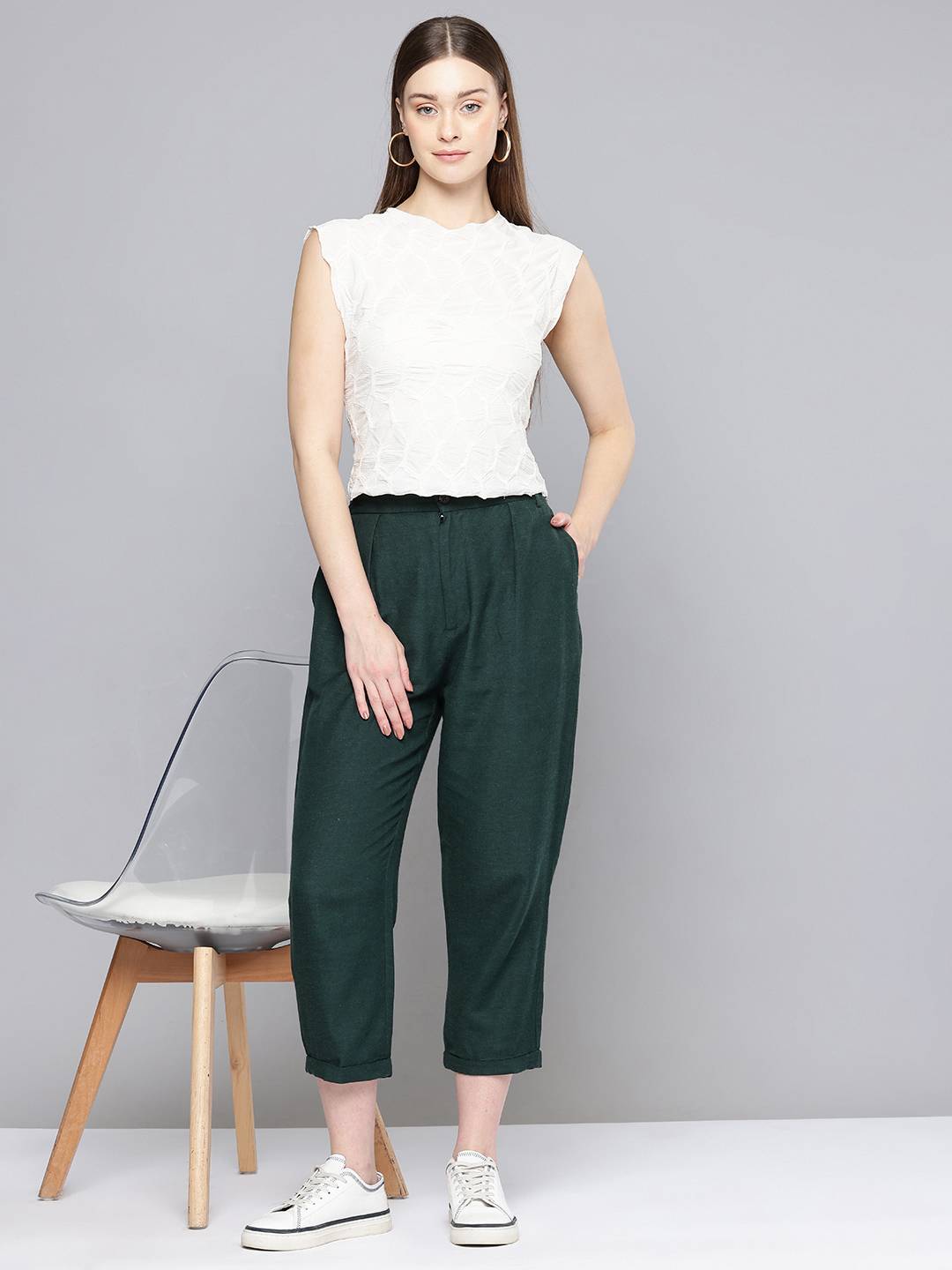 Women Relaxed Pleated Trousers