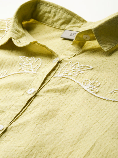 Mustrad Cotton dobby hand embroidered shirt