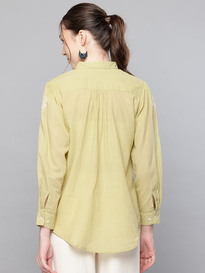 Mustrad Cotton dobby hand embroidered shirt